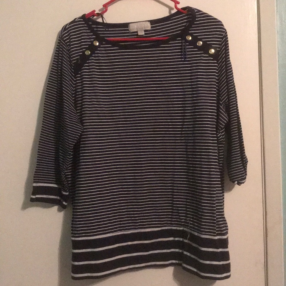 Striped blue and white top